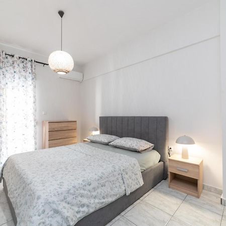 Ninas Central Apartment Кавала Екстер'єр фото