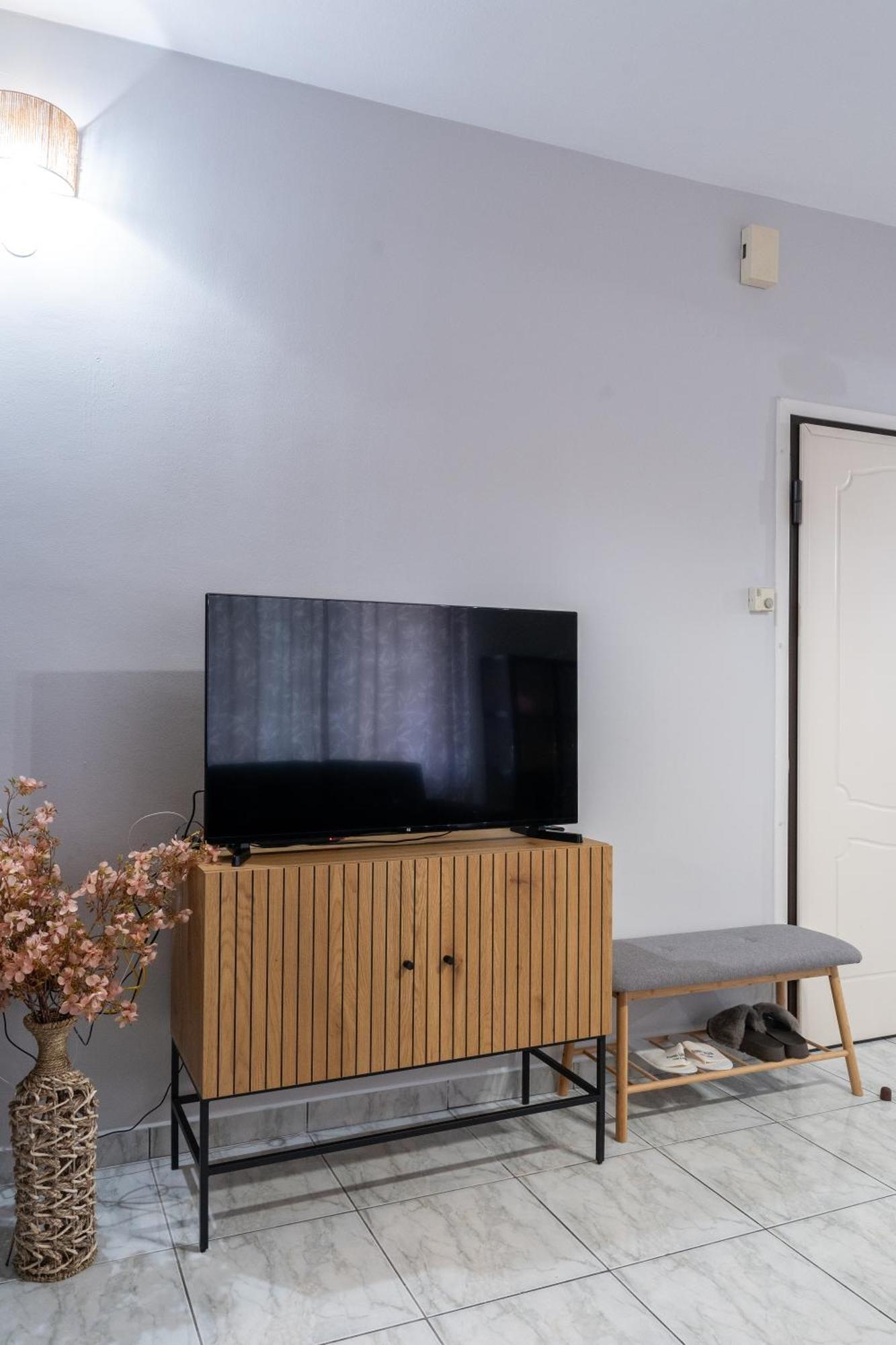 Ninas Central Apartment Кавала Екстер'єр фото